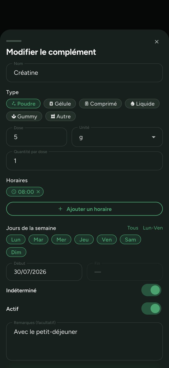 Formulaire de complément dans Trainer Connect : créatine, poudre, 5 g, une unité par dose, rappel à 08:00 tous les jours, avec la remarque Au petit-déjeuner